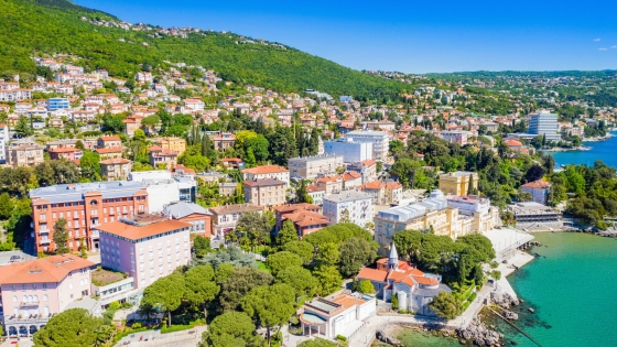ESLOVENIA, CROACIA Y MONTENEGRO